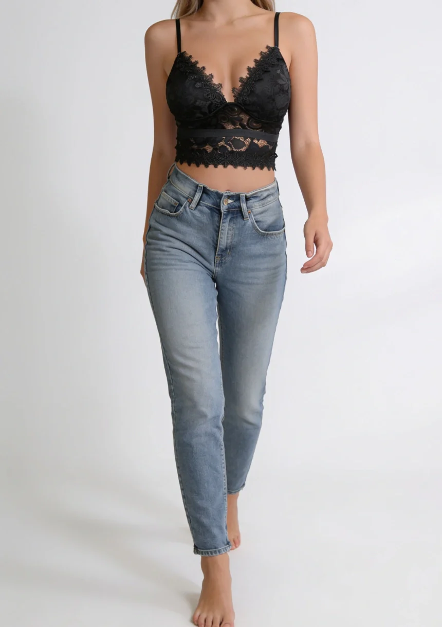 Biustonosz koronkowy bralette w formie topu - Image 4