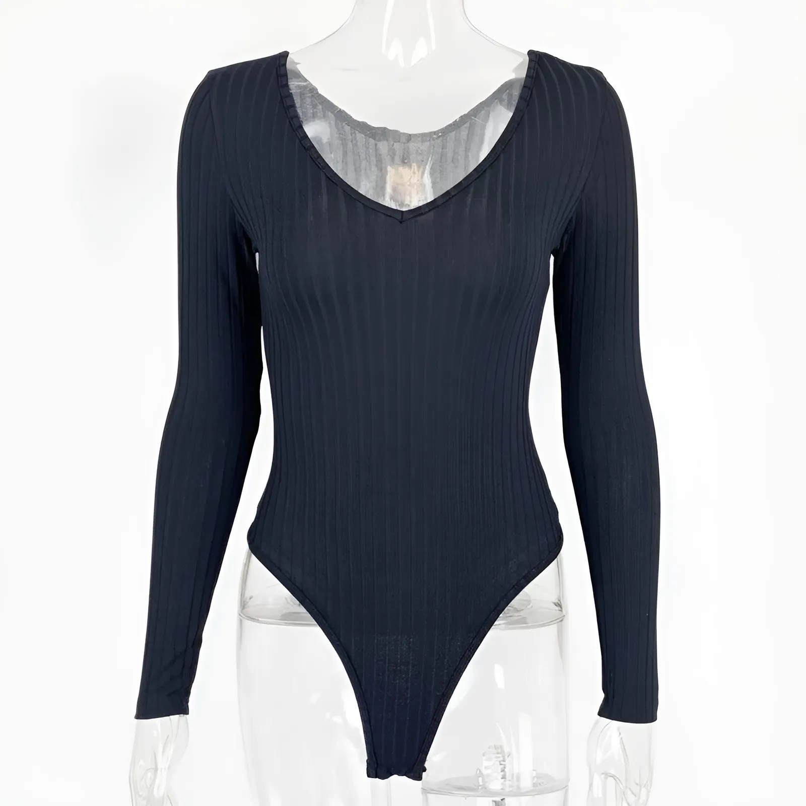 Prążkowane body z głębokim dekoltem - Image 4