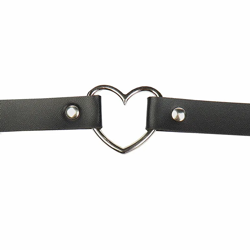 Choker z regulowanej skóry z serduszkiem - Image 2