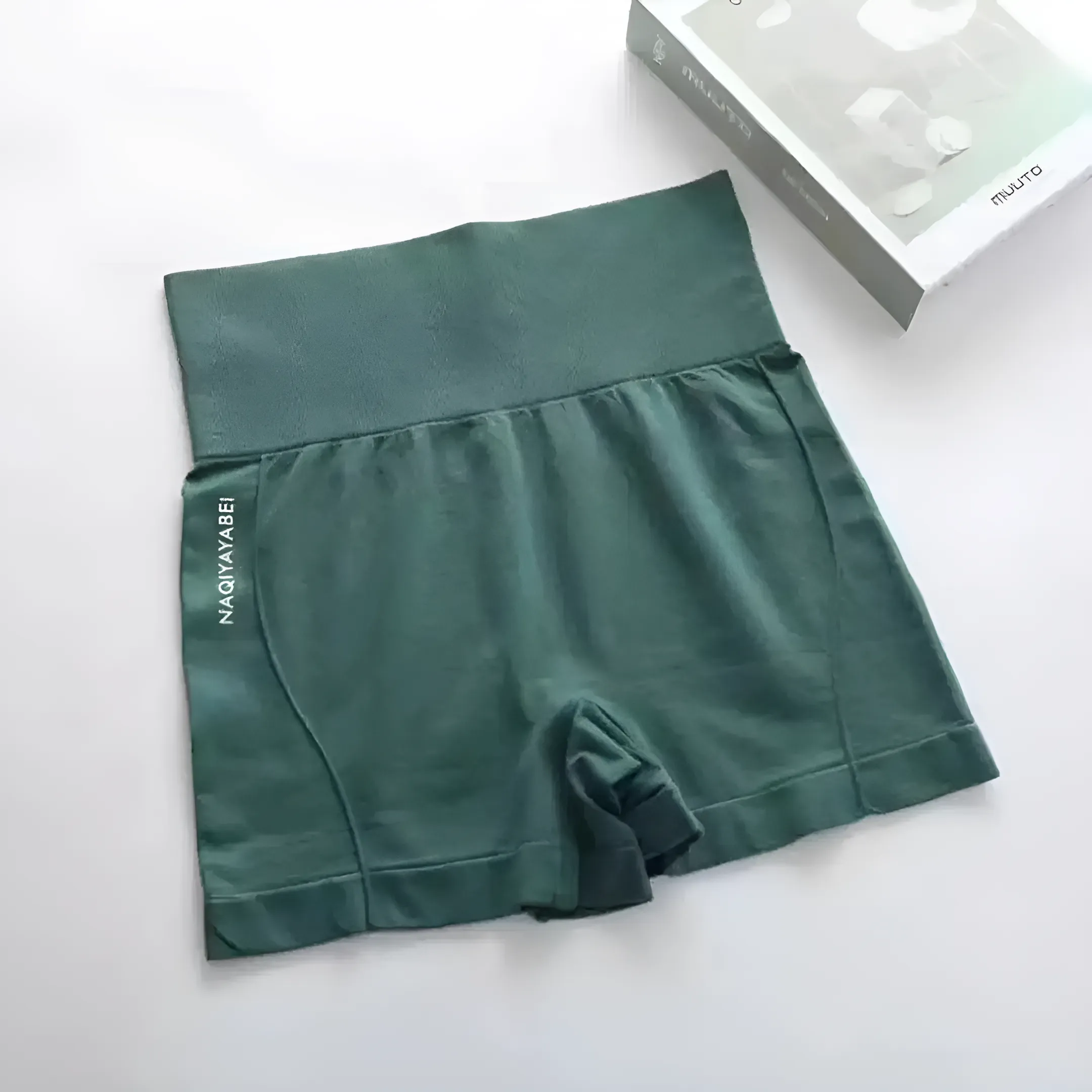 Krótkie szorty sportowe z wyższym stanem - Image 4